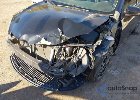 2015 Toyota Corolla S Plus из США, поврежденный, VIN 5YFBURHEXFP301584